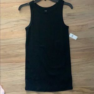 Gap maternity tank top small solid black